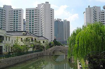 绿景地产